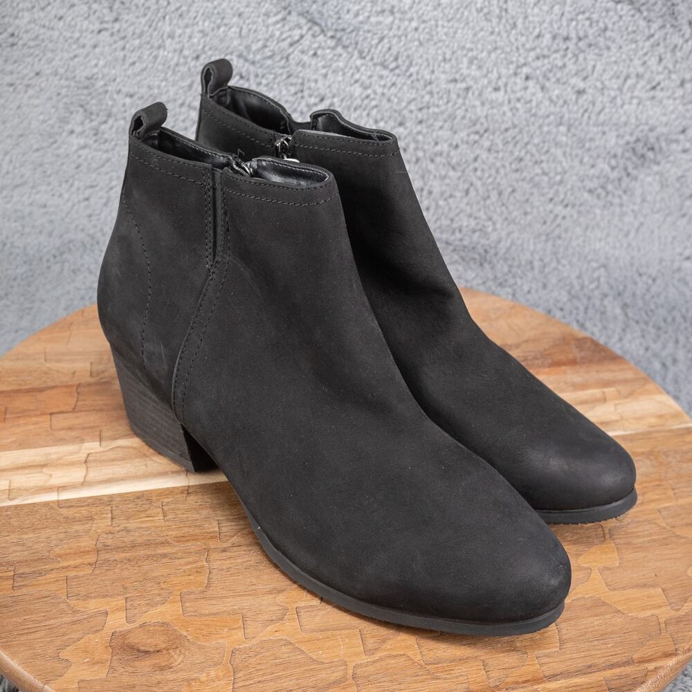 WOMEN'S AQUA COLLEGE ISLA BLACK NUBUCK‎ BOOTS SIZE 9.5 M